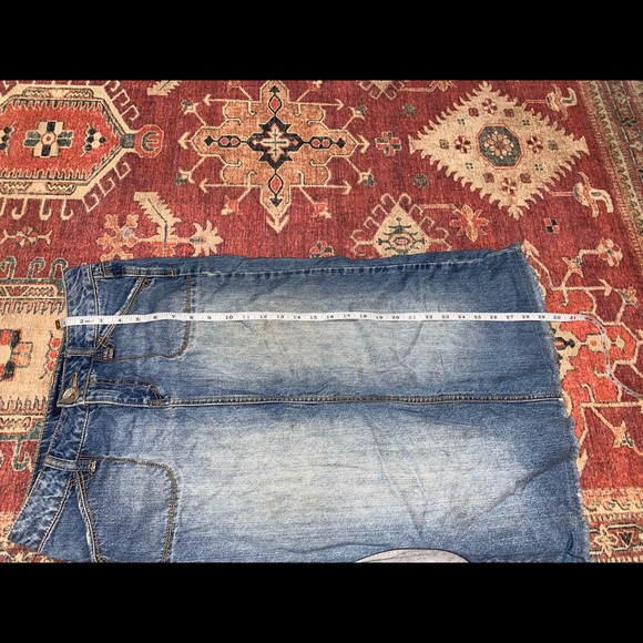 Hint Jean Skirt - Picture 6 of 7